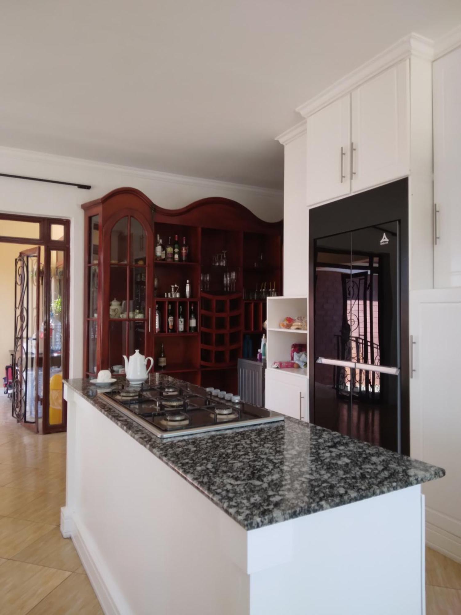 Sprunger Avenue - Tulia Homes Moshi Exterior foto