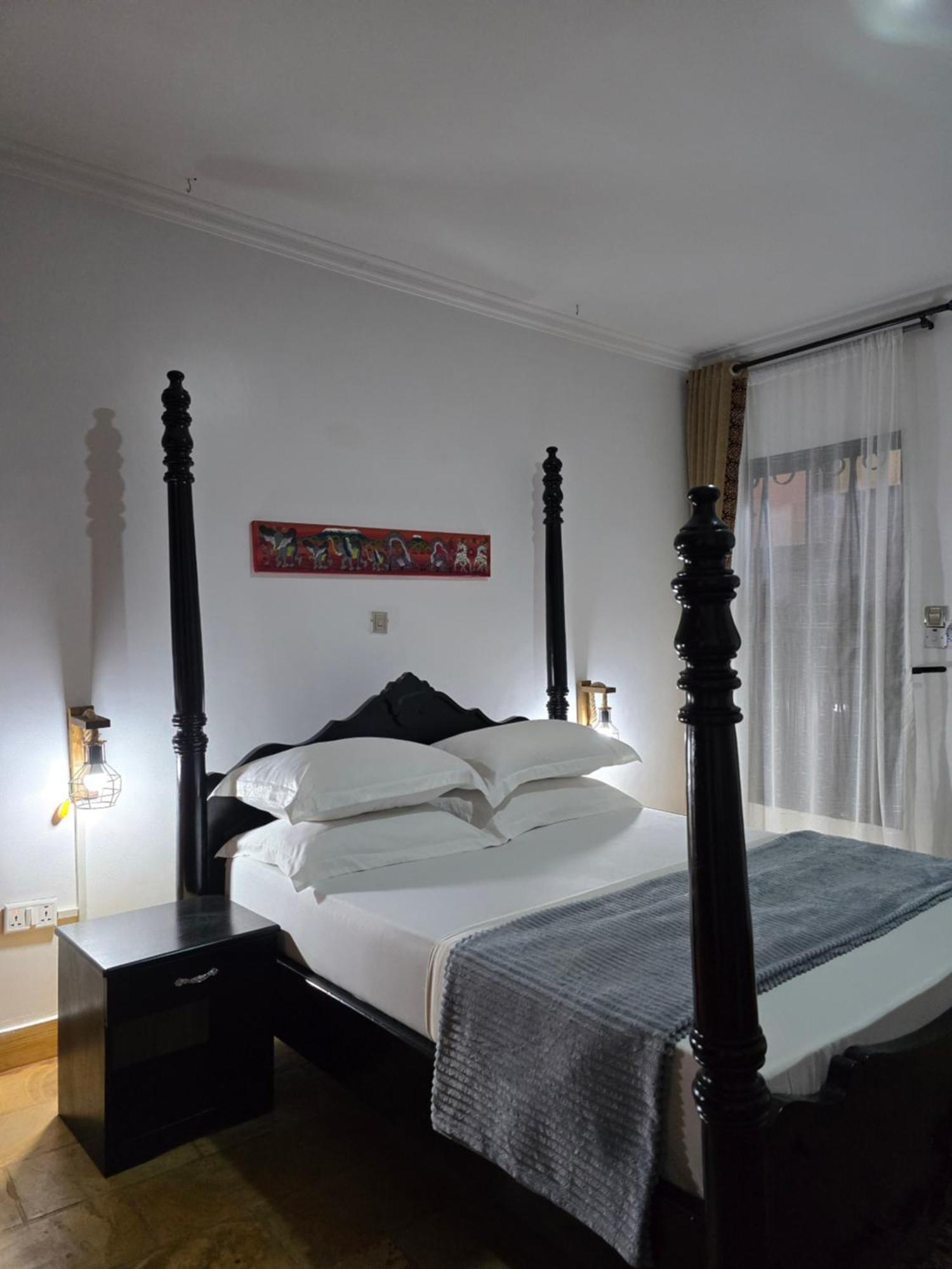 Sprunger Avenue - Tulia Homes Moshi Quarto foto