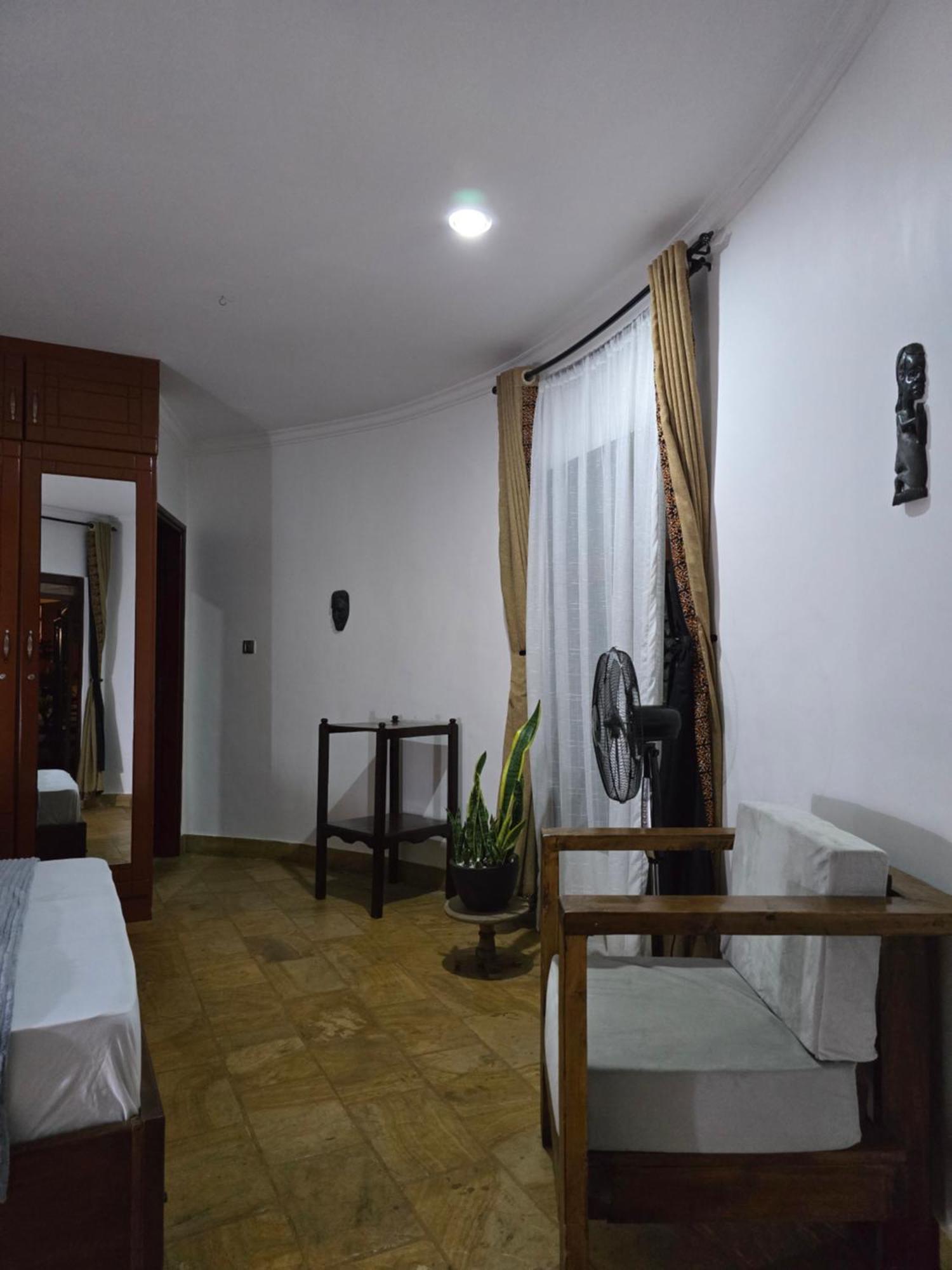 Sprunger Avenue - Tulia Homes Moshi Quarto foto
